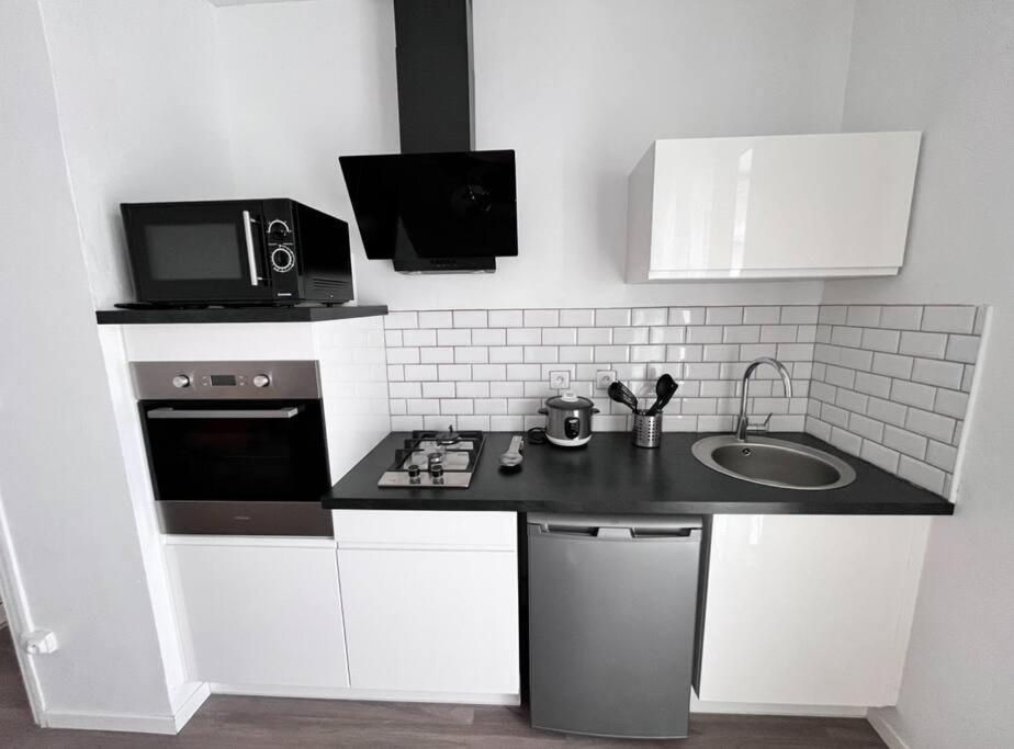 Escale De Lucie Apartment แซ็ง-ปีแยร์ ภายนอก รูปภาพ